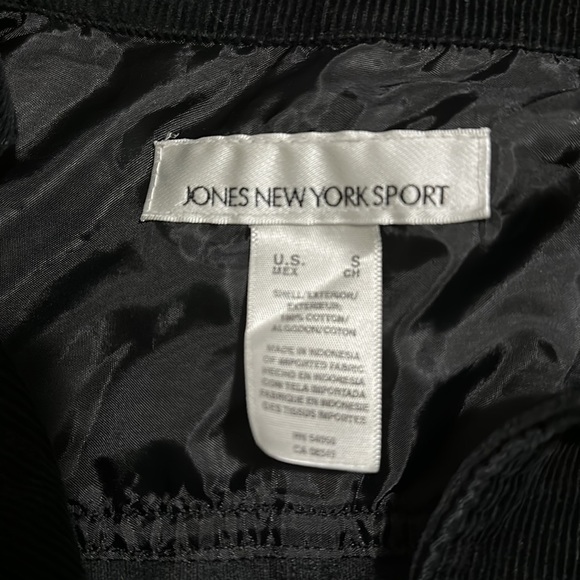 Jacket - Picture 2 of 2